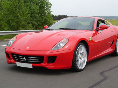 Студенческий союз готов защищать «студента на Ferrari» (АУДИО)