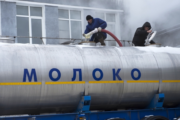 Эксперт опроверг рост цен на молоко