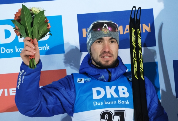 Александр Логинов завоевал вторую серебряную медаль на Кубке мира по биатлону