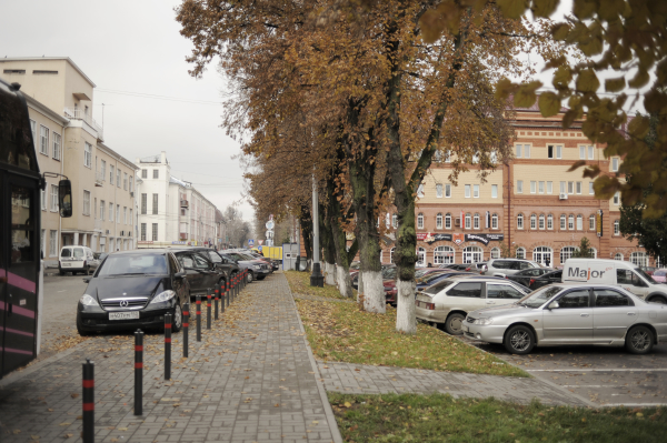 В Московской области назвали стоимость обустройства парковочного места