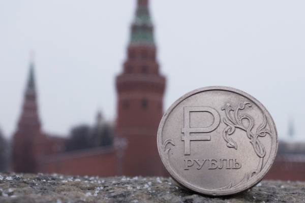 Экономист: На рубль повлияет Brexit и ФРС. Но не сейчас