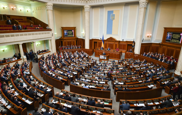 В Раде могут ограничить гражданам Украины выезд в Россию