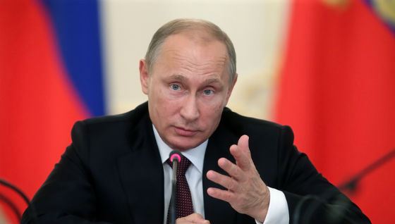 Штаб Владимира Путина прекращает сбор подписей