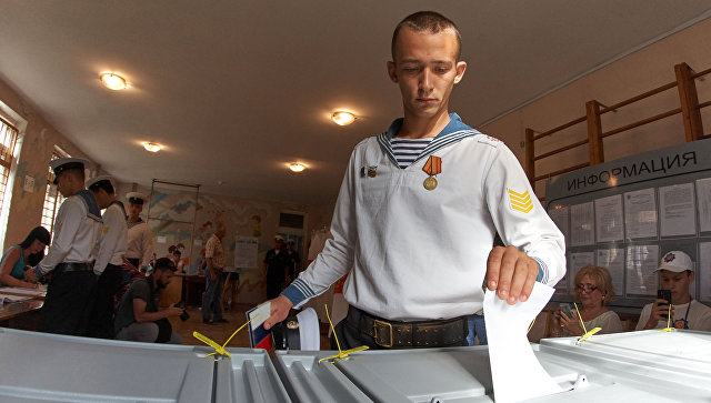 Крымские депутаты остались без права голоса