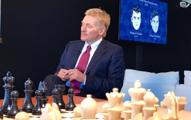 Песков посетовал, что нечасто играет в шахматы