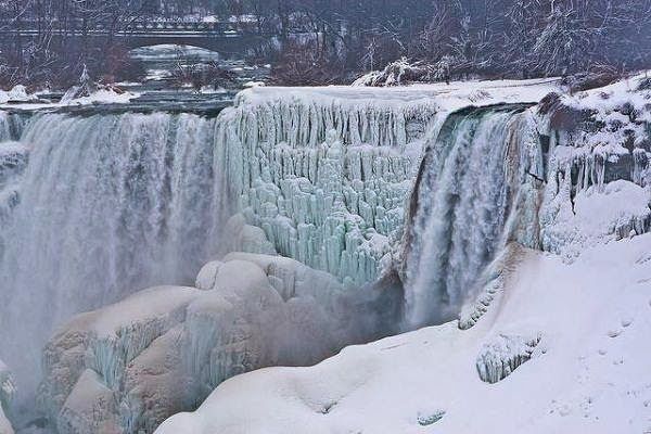 Ниагарский водопад «замёрз» из-за холодов