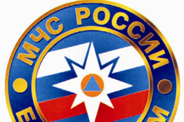 МЧС в Москве перевели в чрезвычайный режим из-за коммунальной аварии 