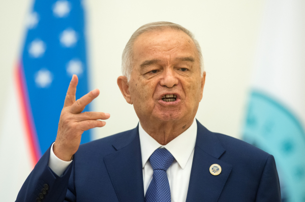 Правительство Узбекистана опровергло смерть Каримова