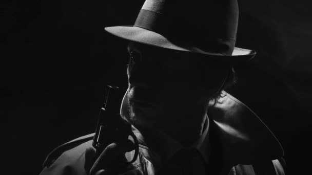 depositphotos_191799986-stock-video-retro-detective-spy-holding-revolver.jpg depositphotos_191799986-stock-video-retro-detective-spy-holding-revolver.jpg