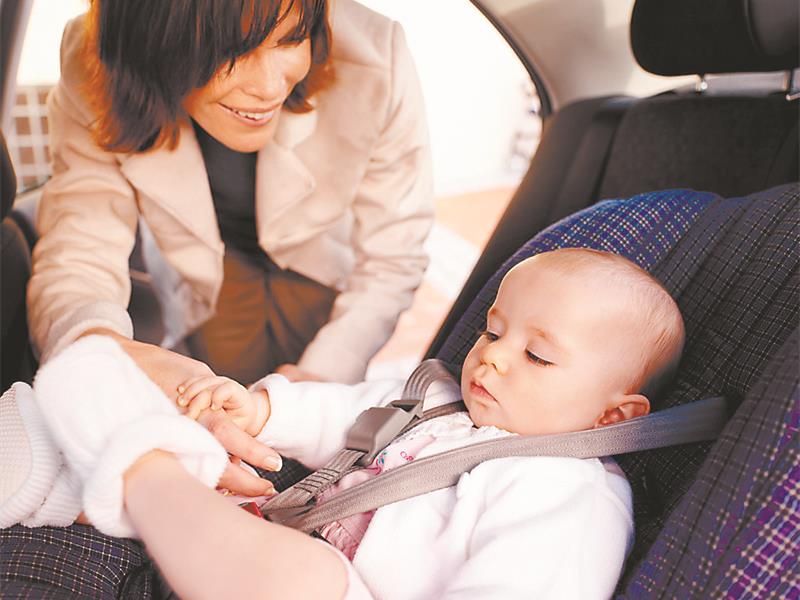CarSeatBaby_549996108.jpg CarSeatBaby_549996108.jpg